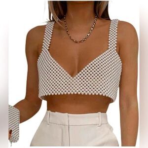 Red Berry Fashion white pearl cropped tank top NWT S